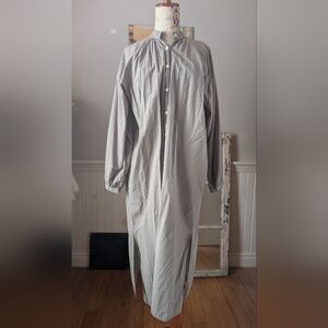 Green Long Sleeve Button-Up Dress